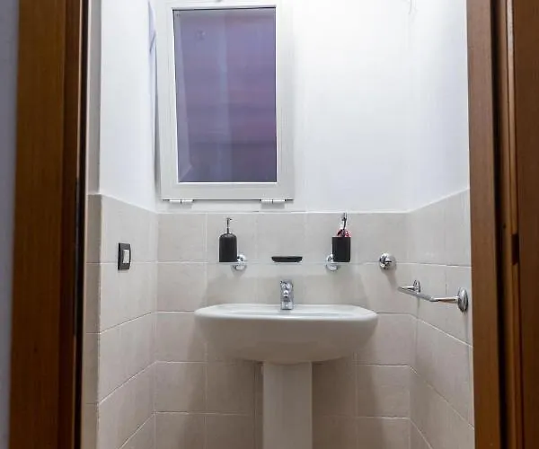 Pensión Brenta For 4 *